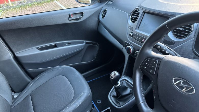 Hyundai i10 1.0 Play 5dr Petrol Hatchback